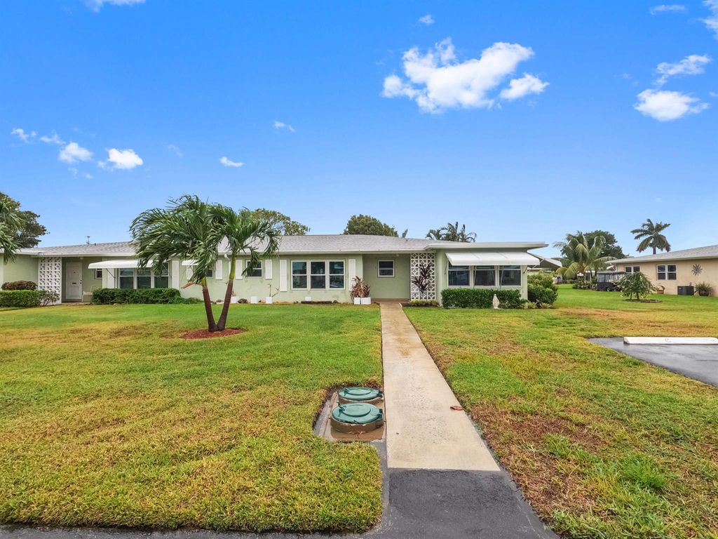 Photo of 145 N High Point Boulevard #C, Boynton Beach, FL 33435 (MLS # R10936584)