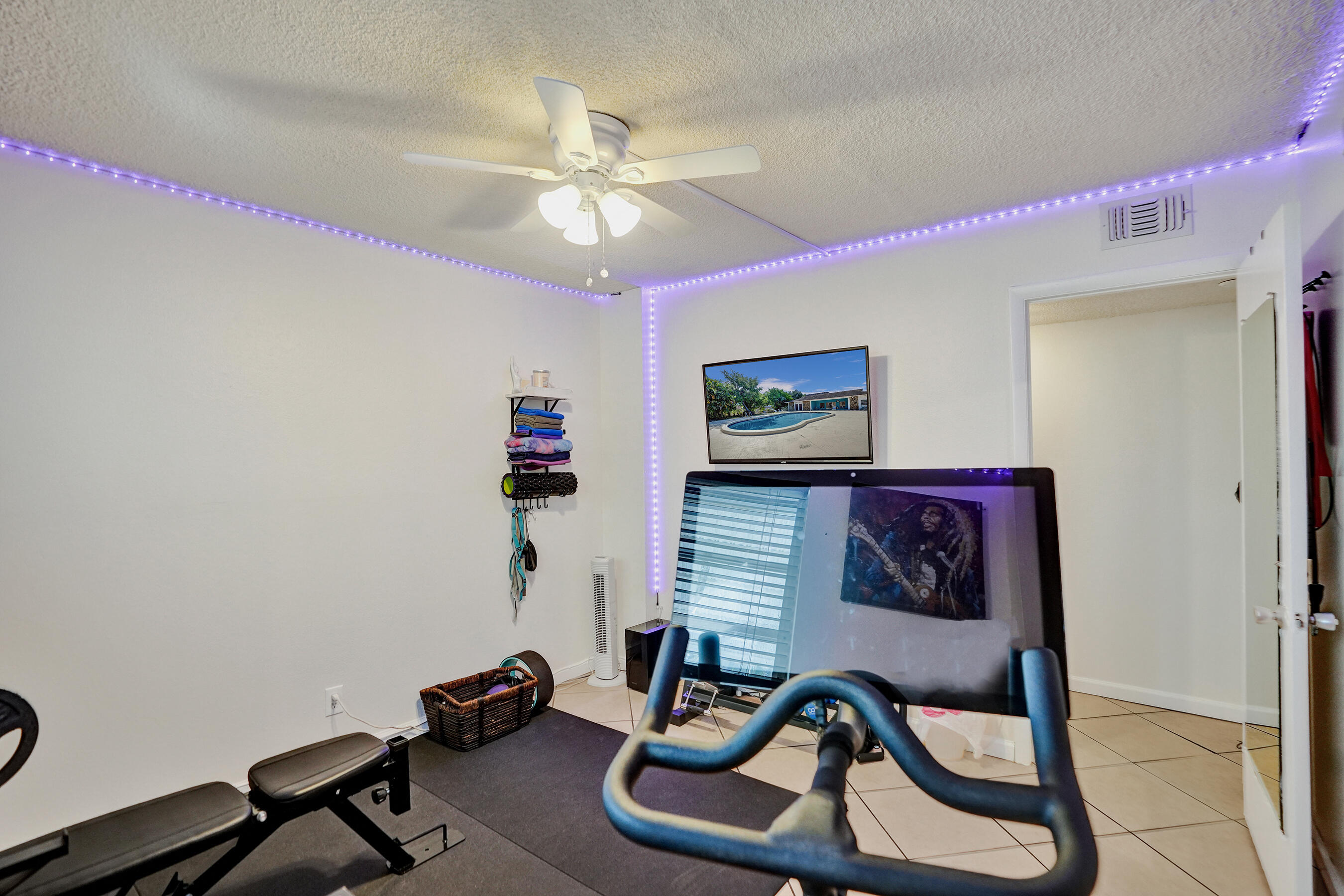 TALLWOOD EAST CONDO - Residential
