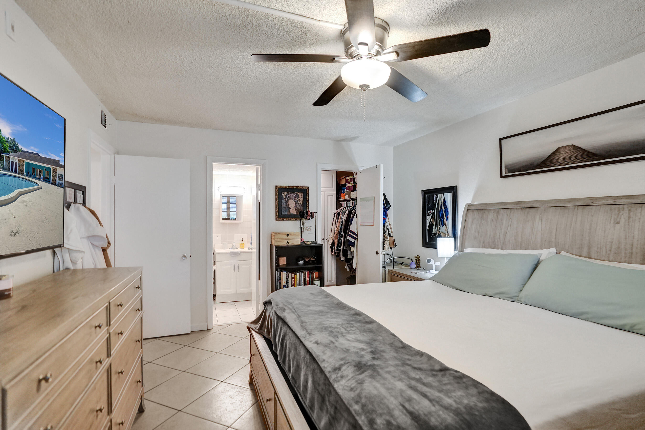 TALLWOOD EAST CONDO - Residential