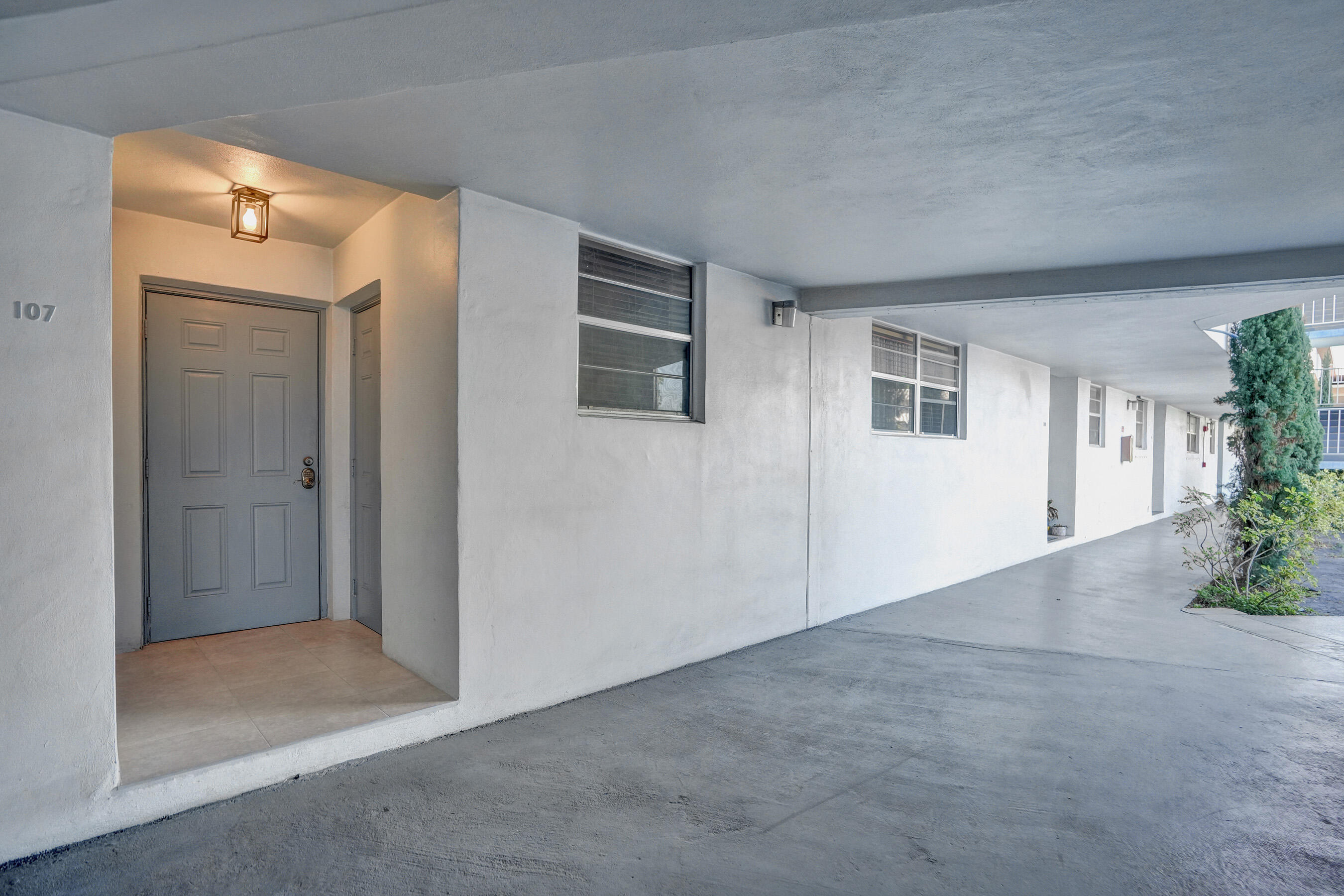 TALLWOOD EAST CONDO - Residential