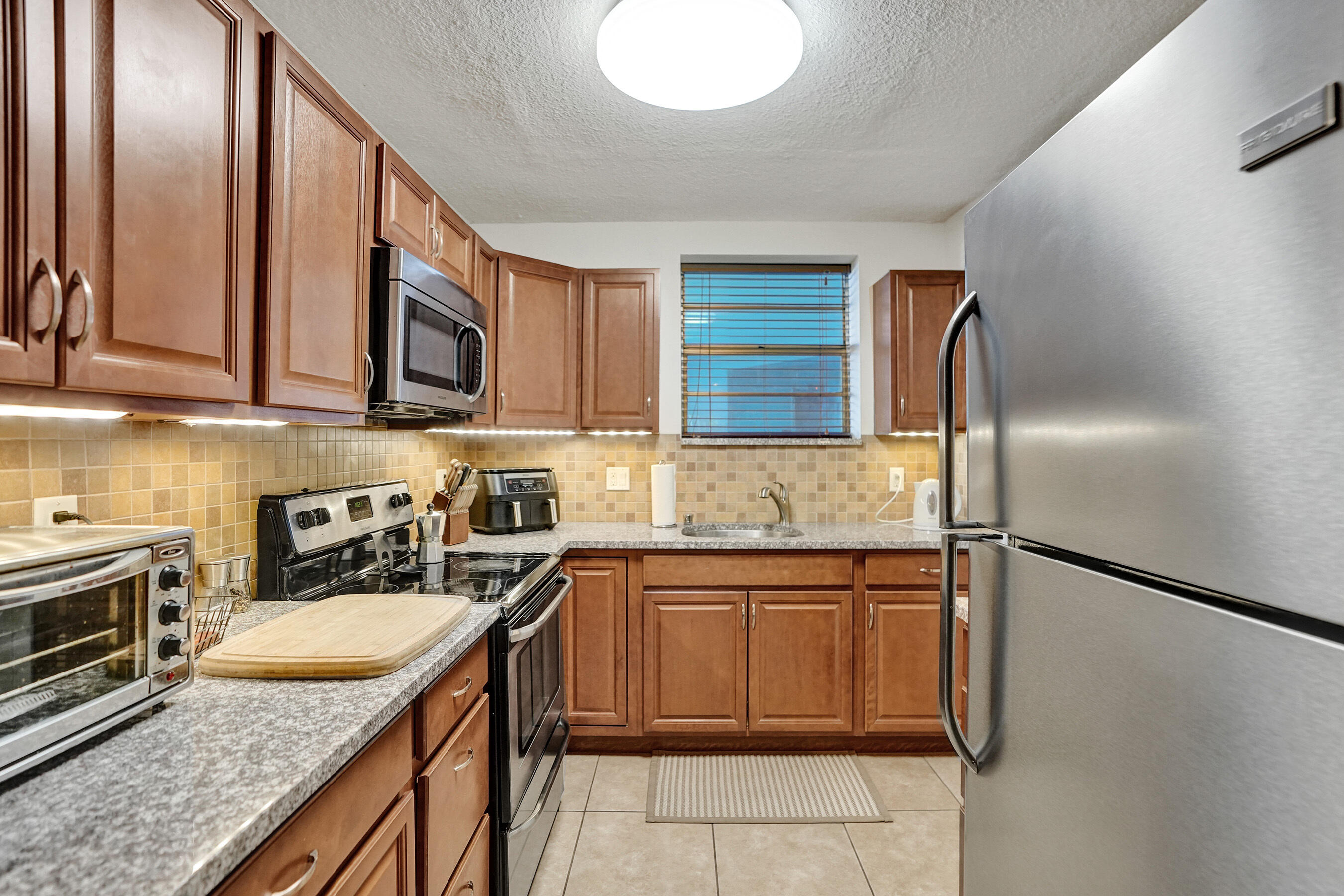 TALLWOOD EAST CONDO - Residential