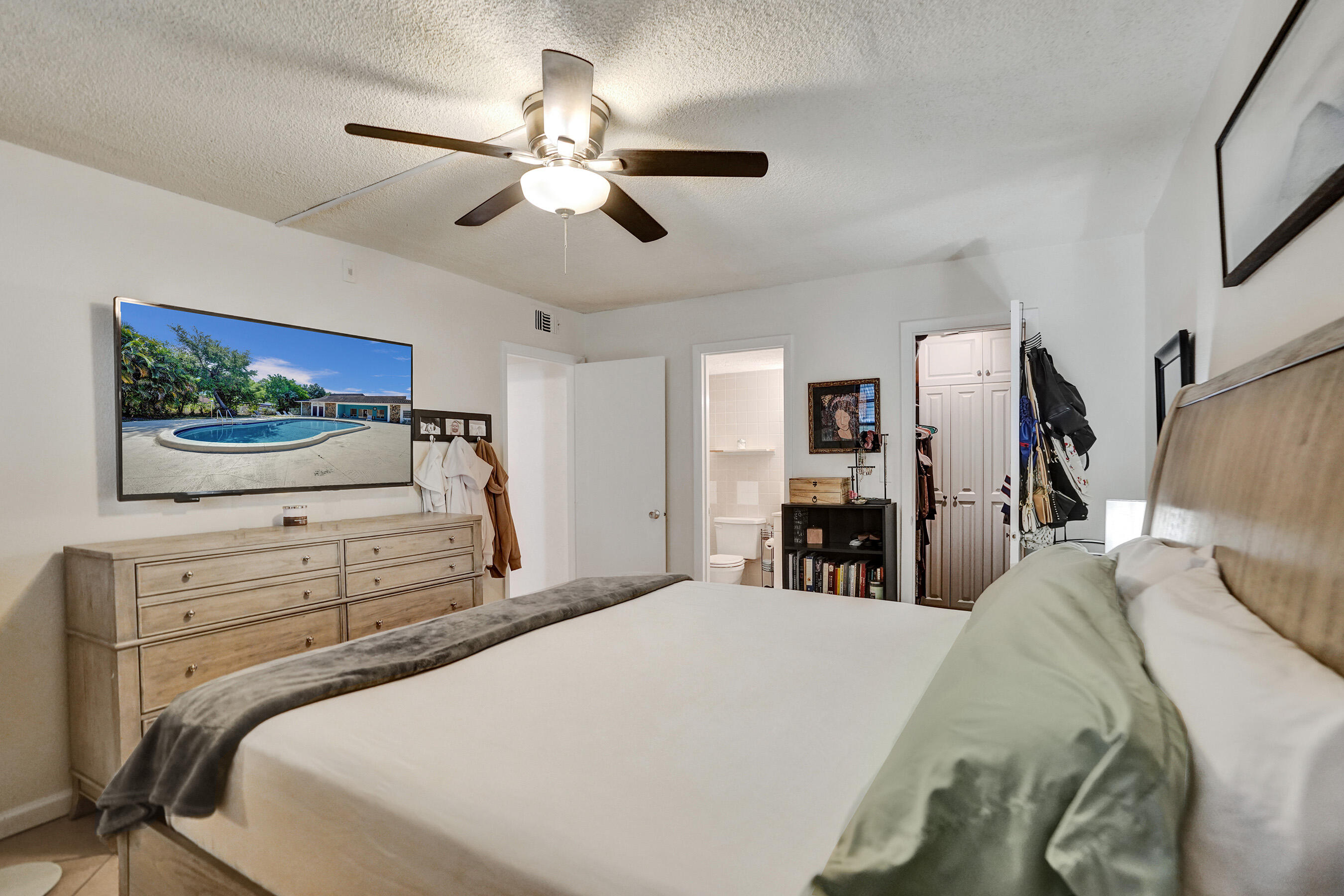 TALLWOOD EAST CONDO - Residential