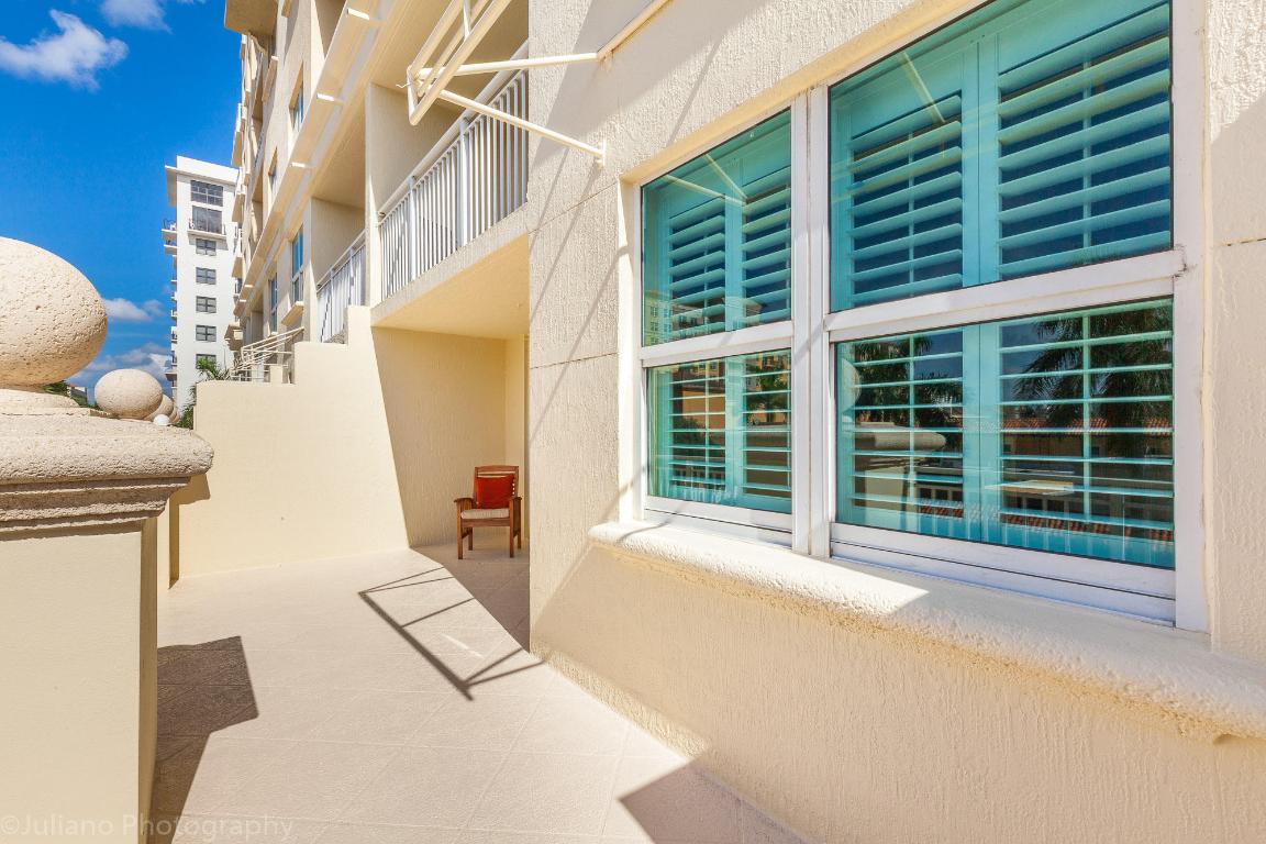 PALMETTO PLACE CONDO - Residential Lease