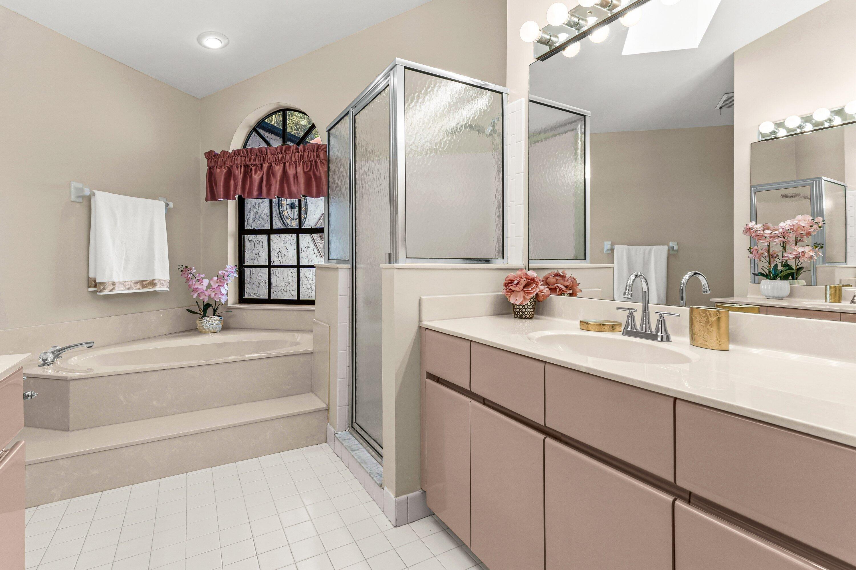 STARLIGHT COVE - Residential