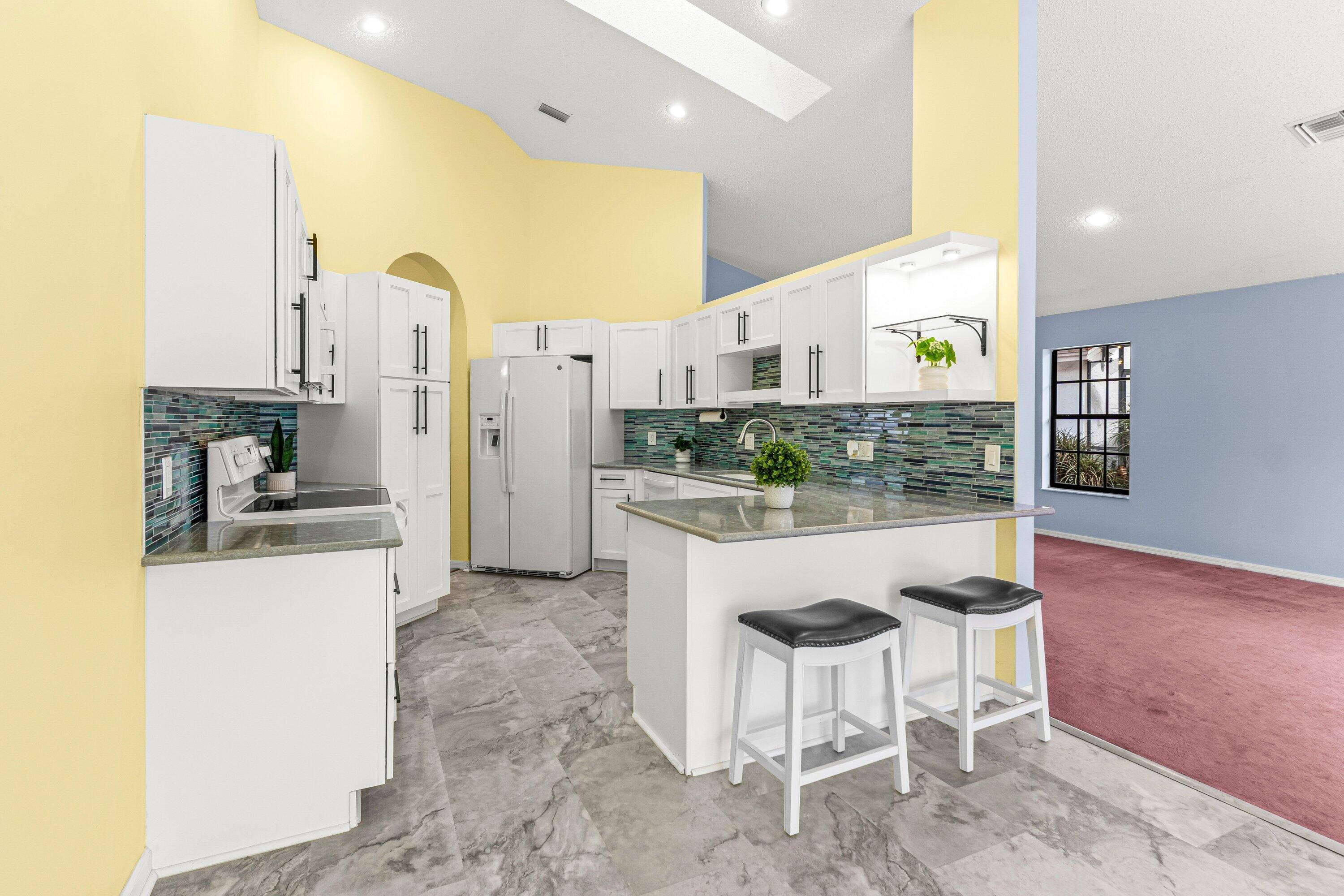 STARLIGHT COVE - Residential