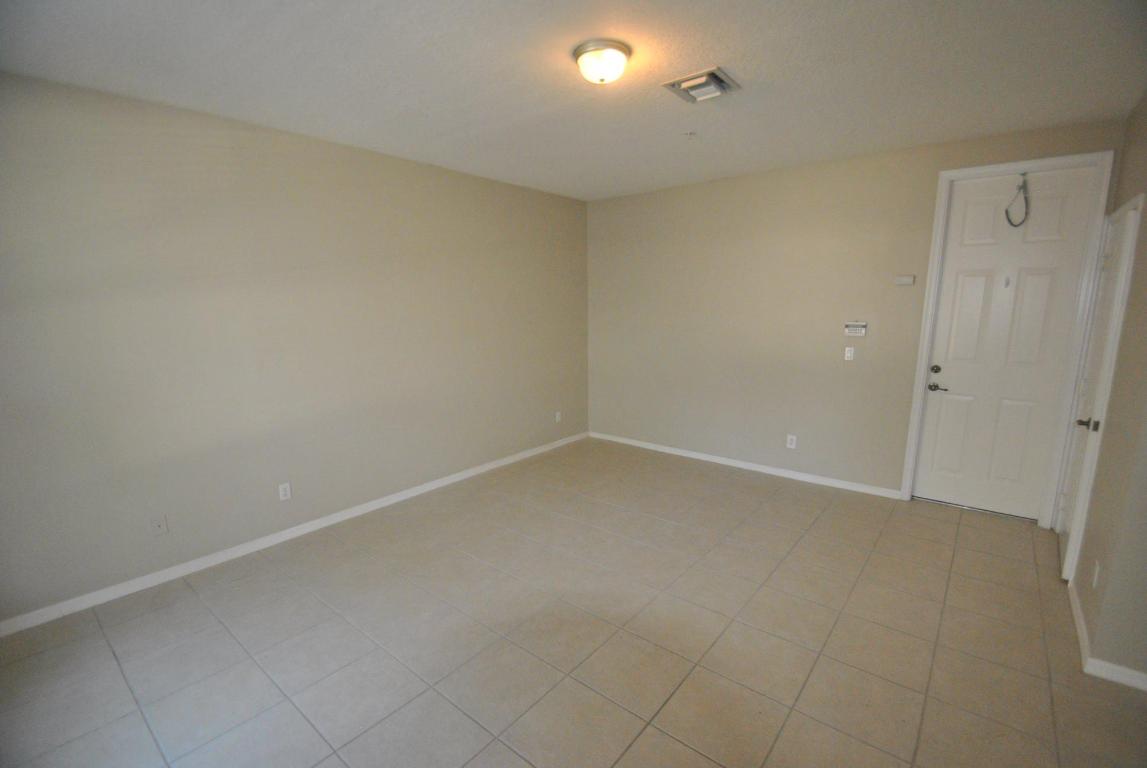 ABACOA TOWN CENTER 3 - Residential Lease