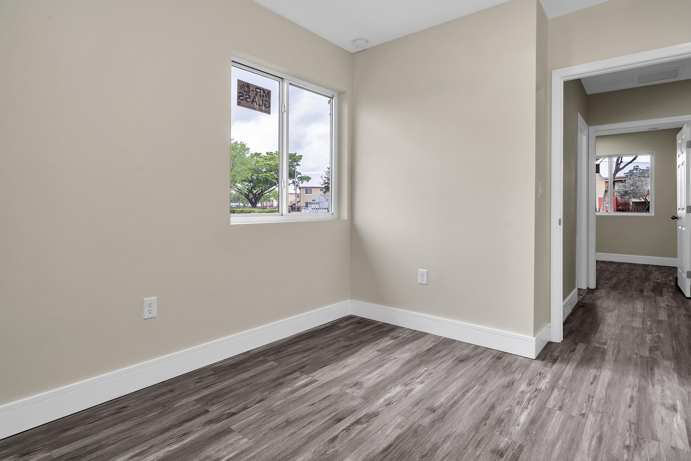 NORTH WEST LAUDERDALE - Residential Income