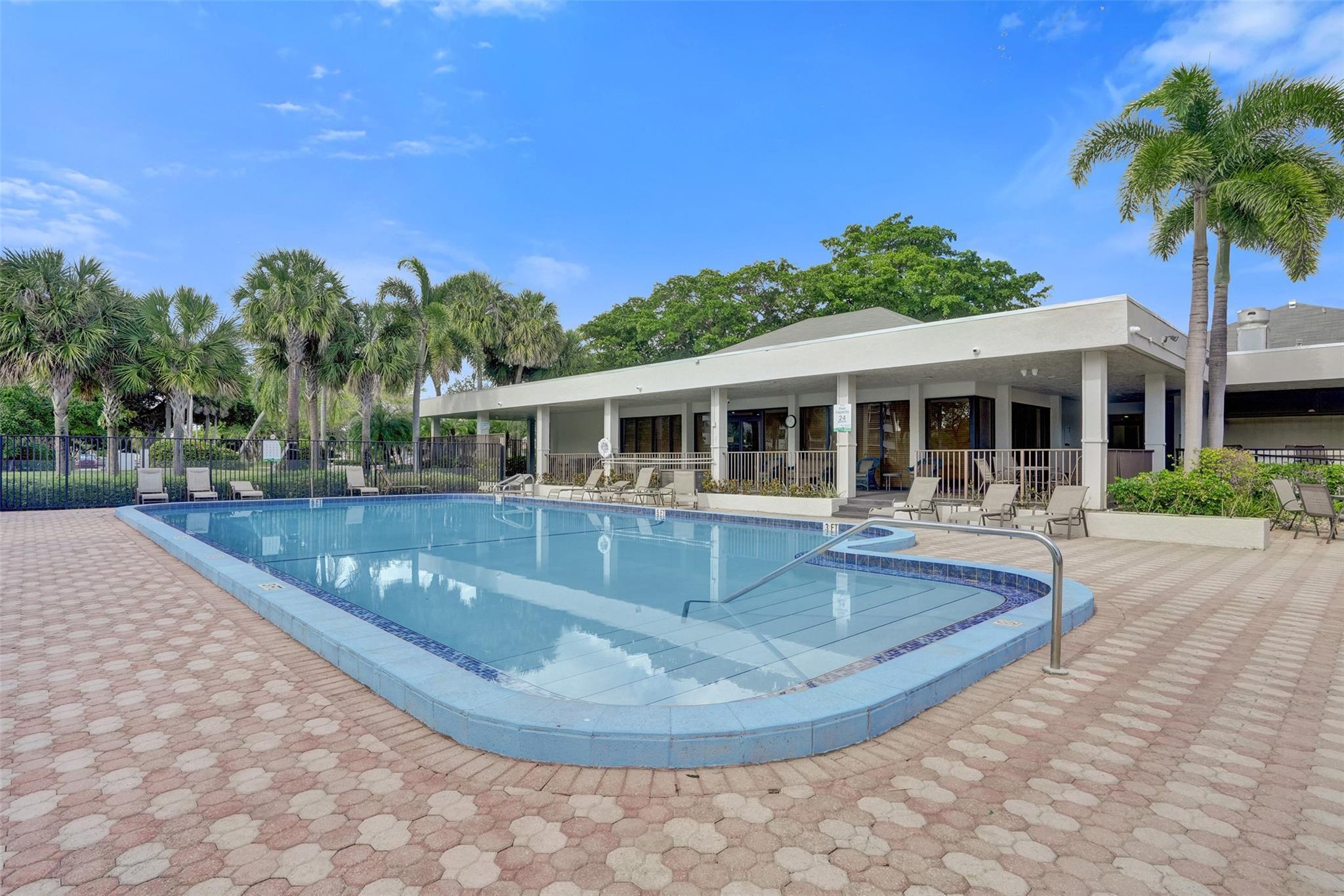 CLEARWATER OF MEADOWLAKES - Residential