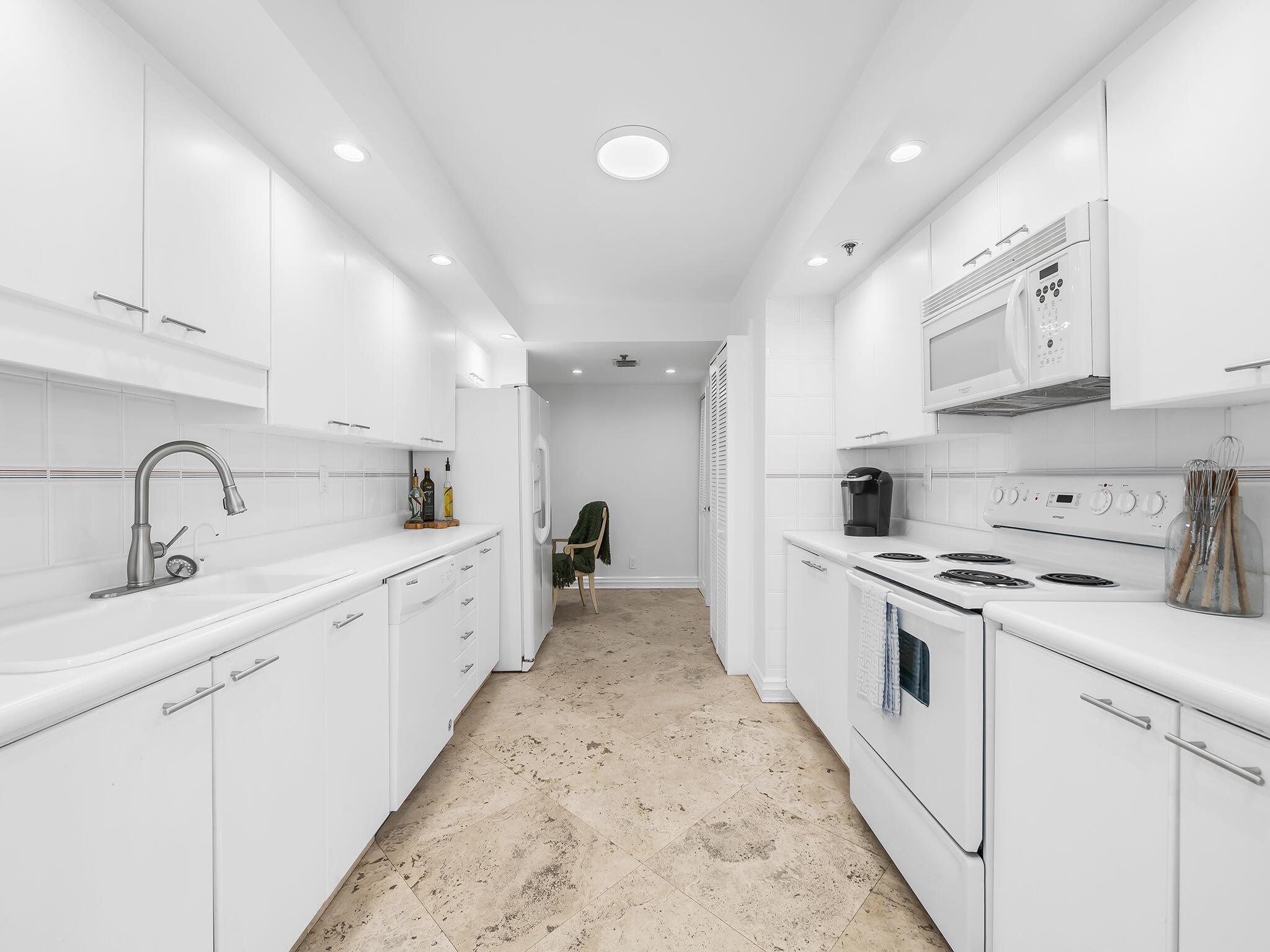 TRAFALGAR OF HIGHLAND BEA - Residential