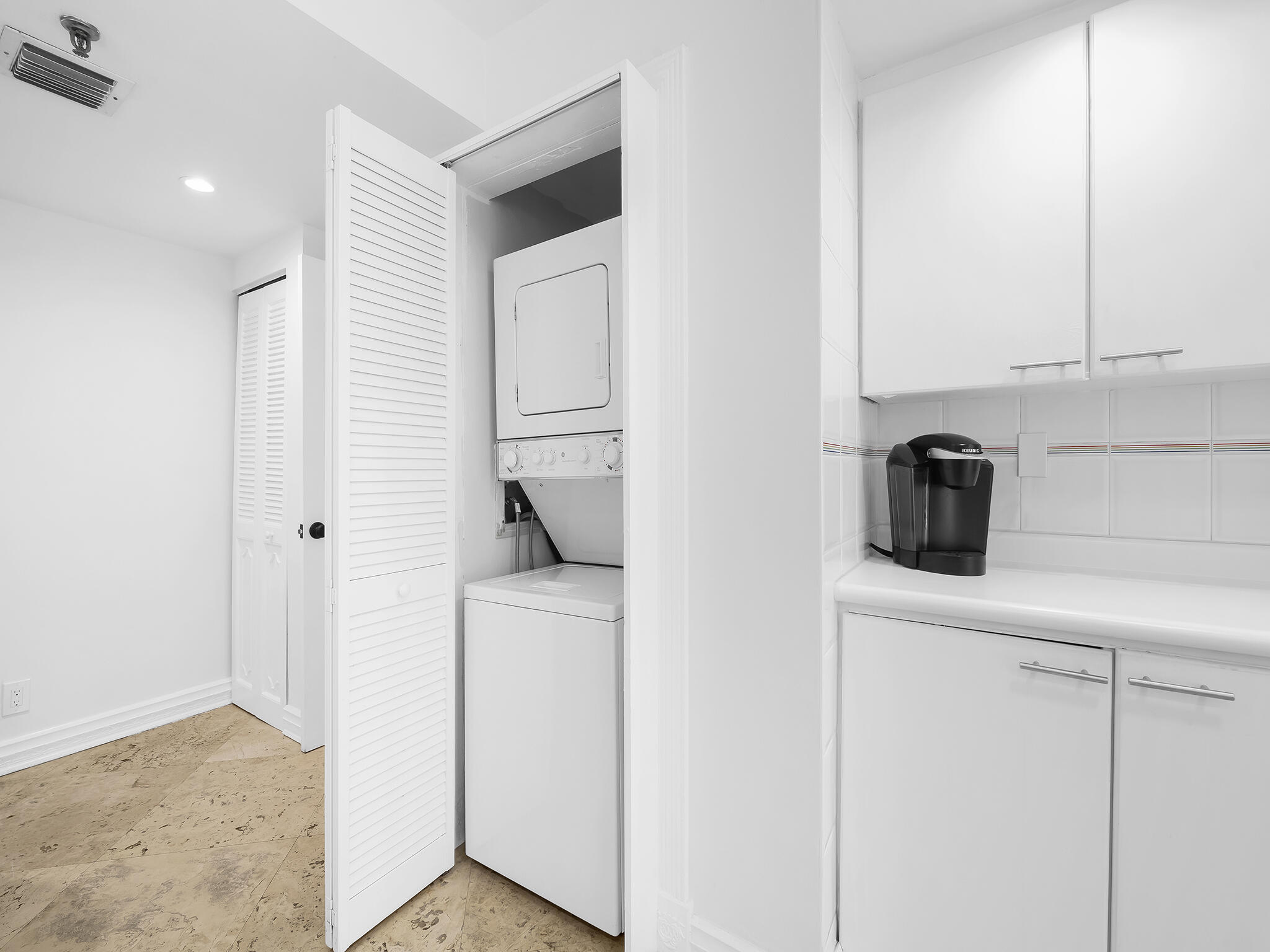 TRAFALGAR OF HIGHLAND BEACH CONDO - Residential