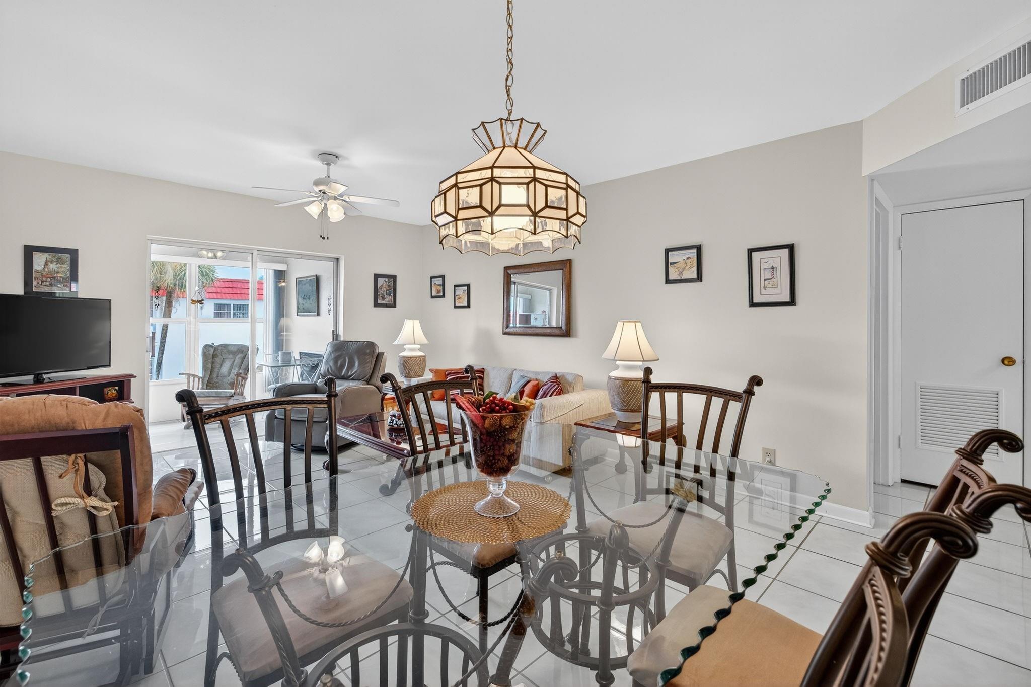 CASTLE APARTMENTS 3 CONDO - Residential