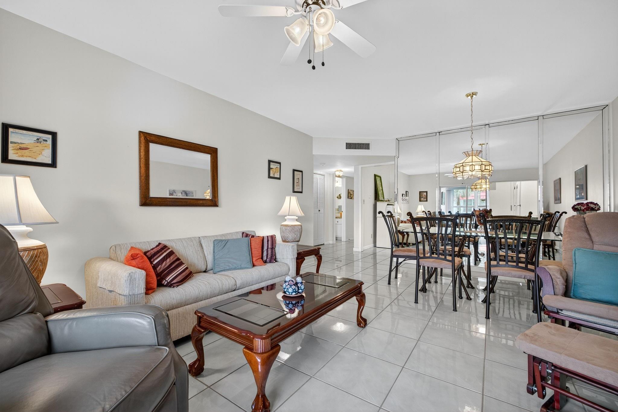 CASTLE APARTMENTS 3 CONDO - Residential