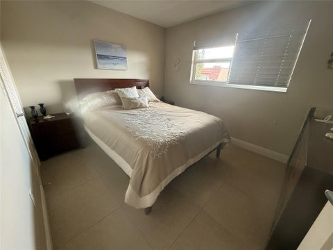 Tiny photo for 2791 N Pine Island Road #302, Sunrise, FL 33322 (MLS # F10554572)