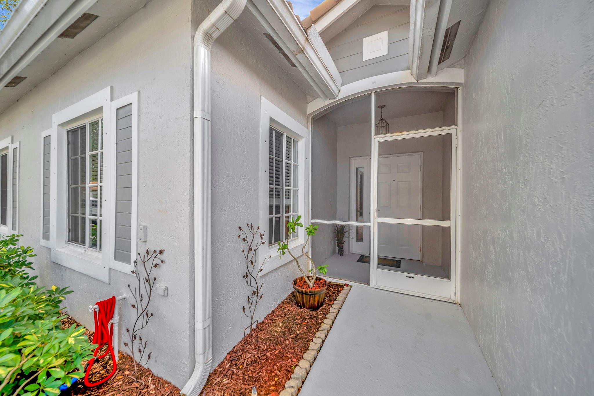 4746 SW 12th Pl, Deerfield Beach, FL, 33442/$379,000 3 4746 SW 12th Pl