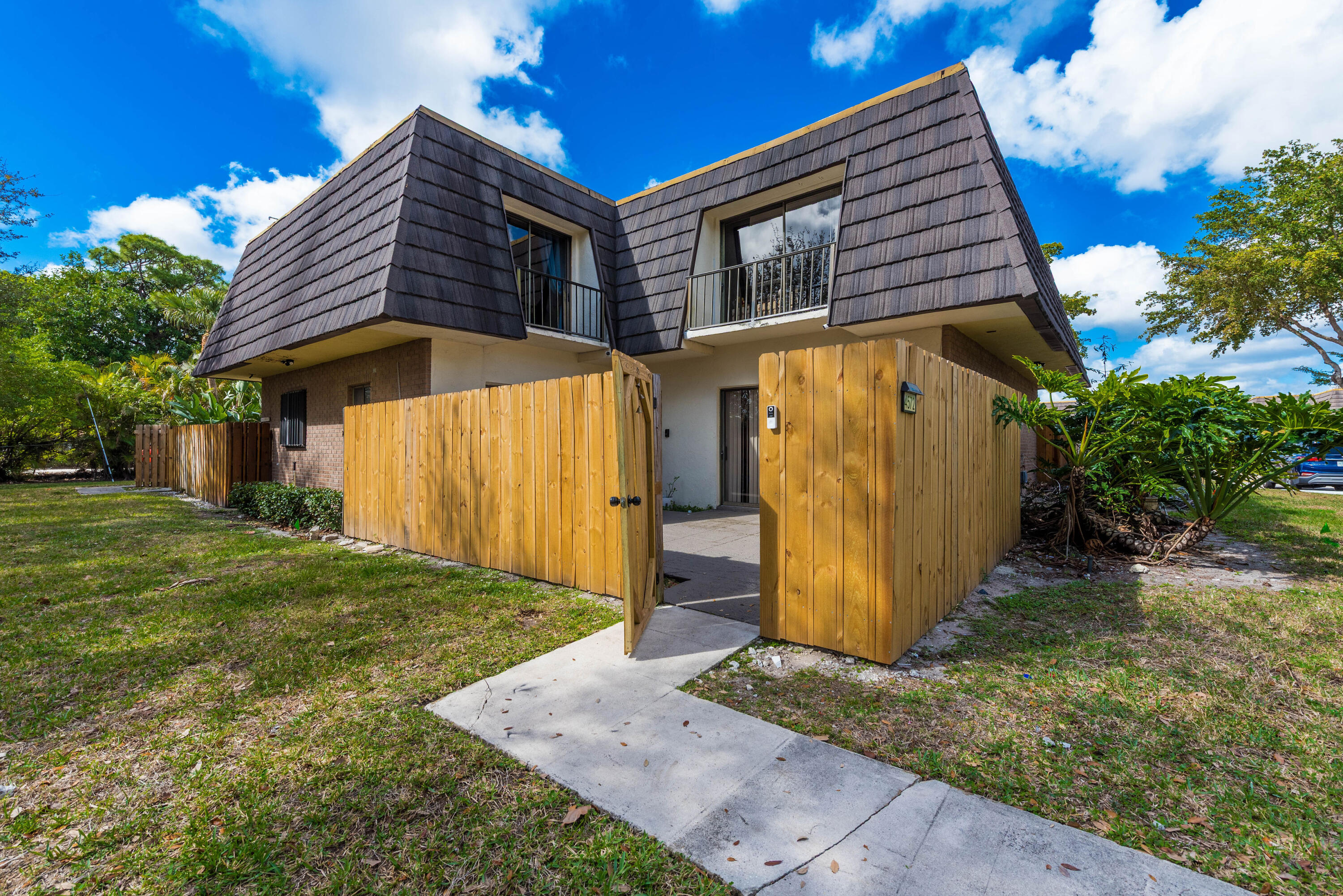 CHERRY LANE - Residential