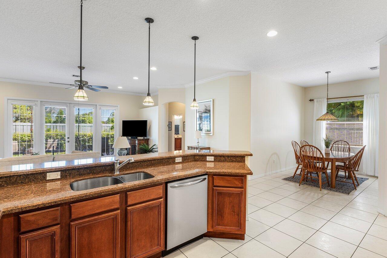 HILLS AT LAKE EDEN - Residential
