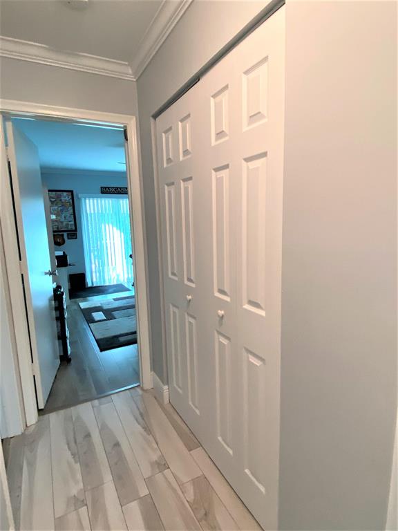 DELRAY VILLAS 1 - Residential