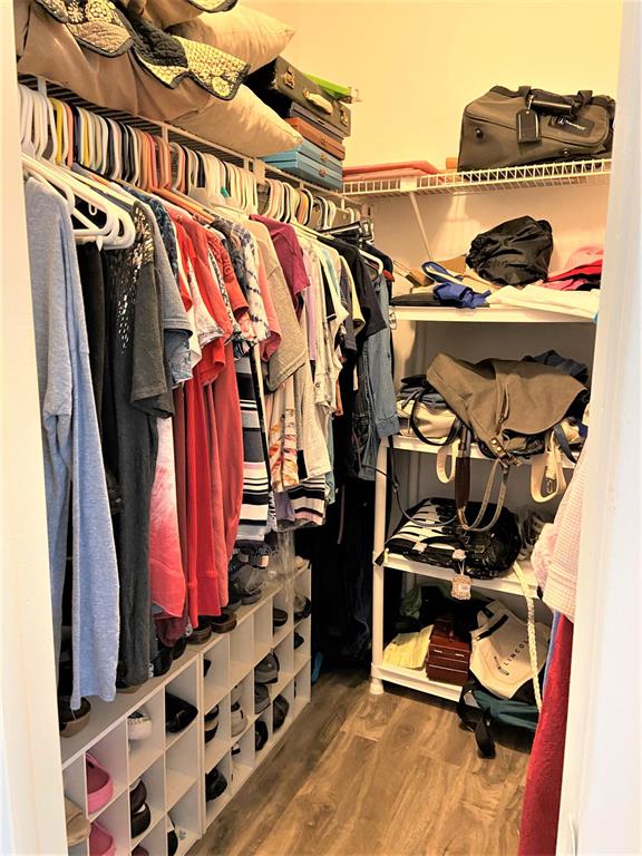 DELRAY VILLAS 1 - Residential