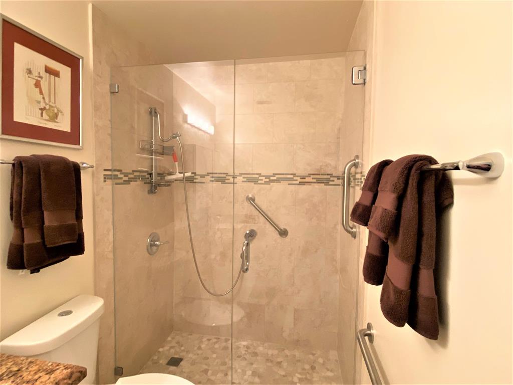 DELRAY VILLAS 1 - Residential