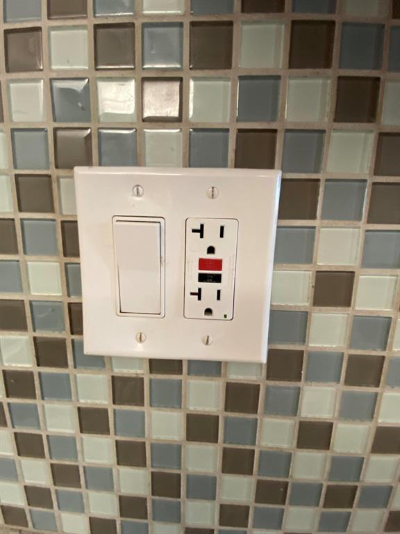 DELRAY VILLAS 1 - Residential