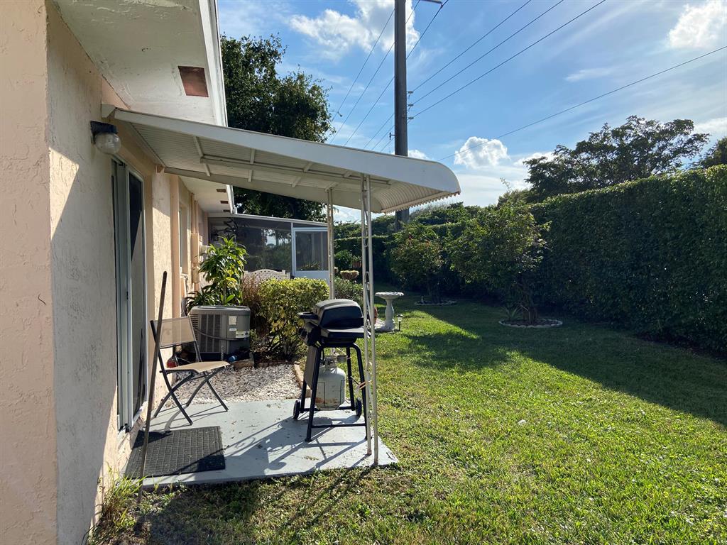 DELRAY VILLAS 1 - Residential