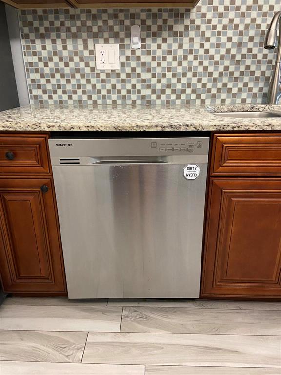 DELRAY VILLAS 1 - Residential