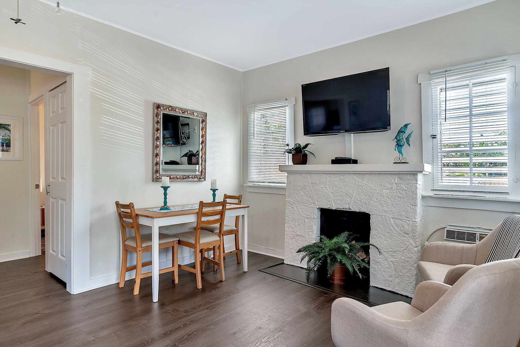 LAKE WORTH TOWN OF - Residential