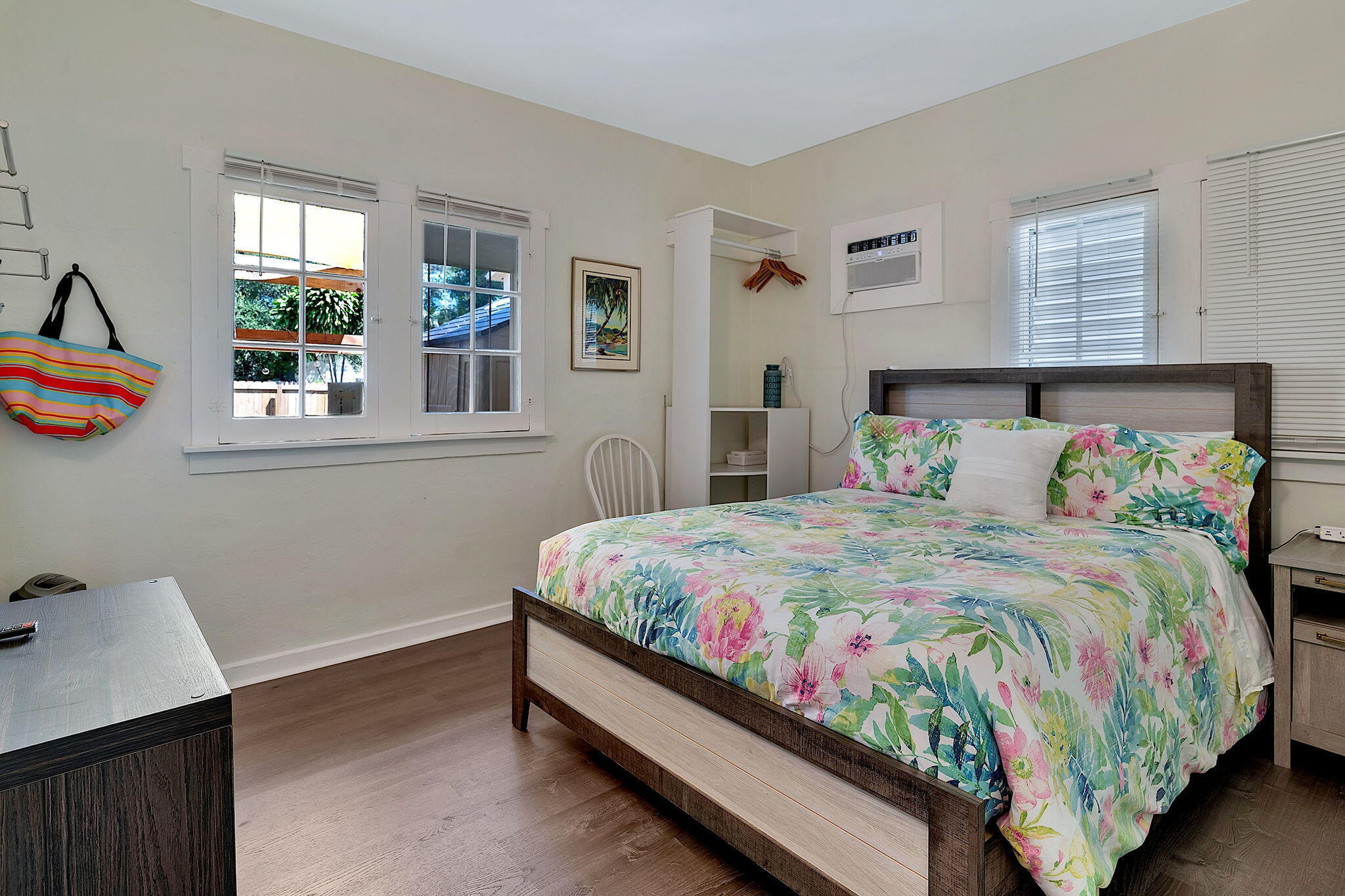 LAKE WORTH TOWN OF - Residential