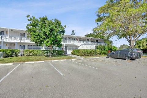 Tiny photo for 91 Tilford #E, Deerfield Beach, FL 33442 (MLS # F10537811)