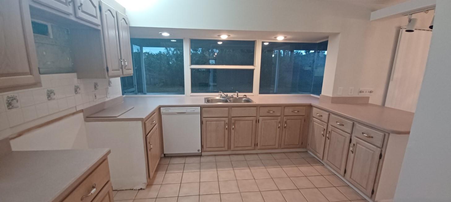Port St Lucie Sec 27 - Residential Lease