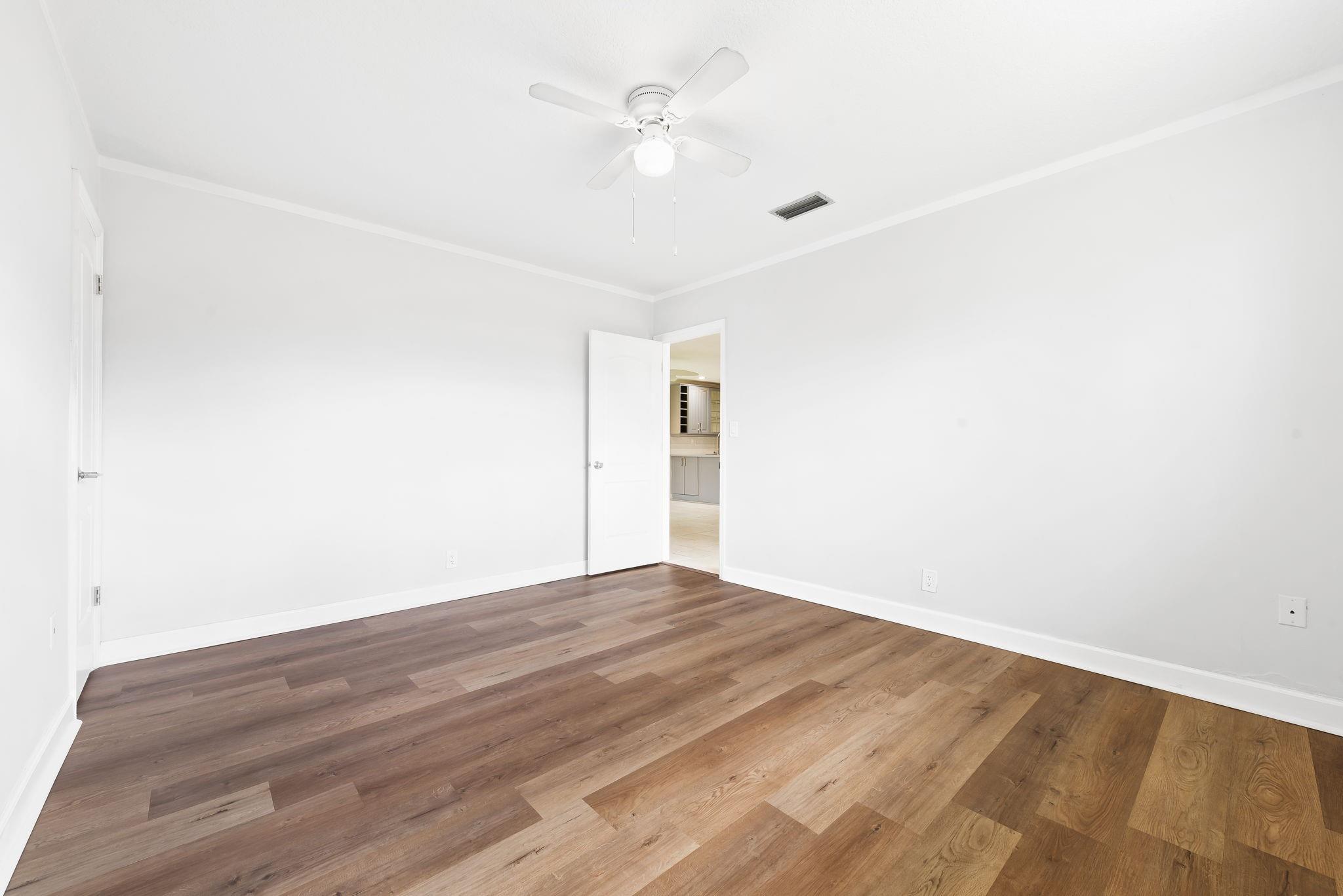 Coral Spgs Country Club - Residential Lease