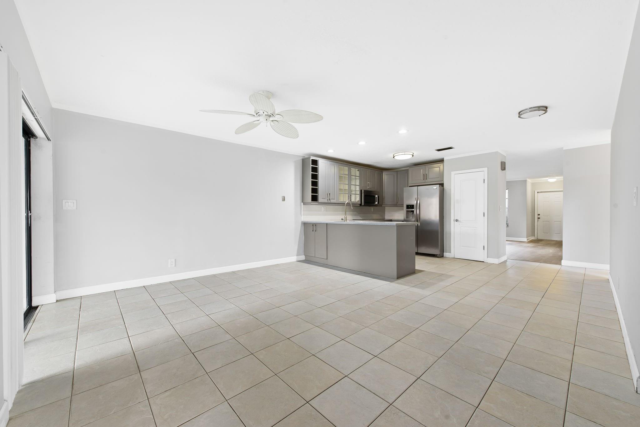Coral Spgs Country Club - Residential Lease