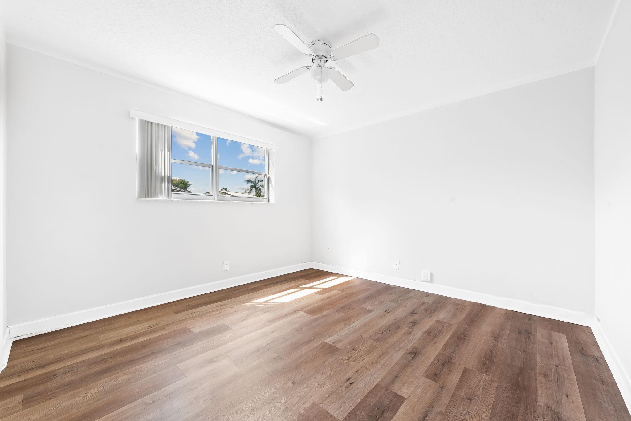 Coral Spgs Country Club - Residential Lease