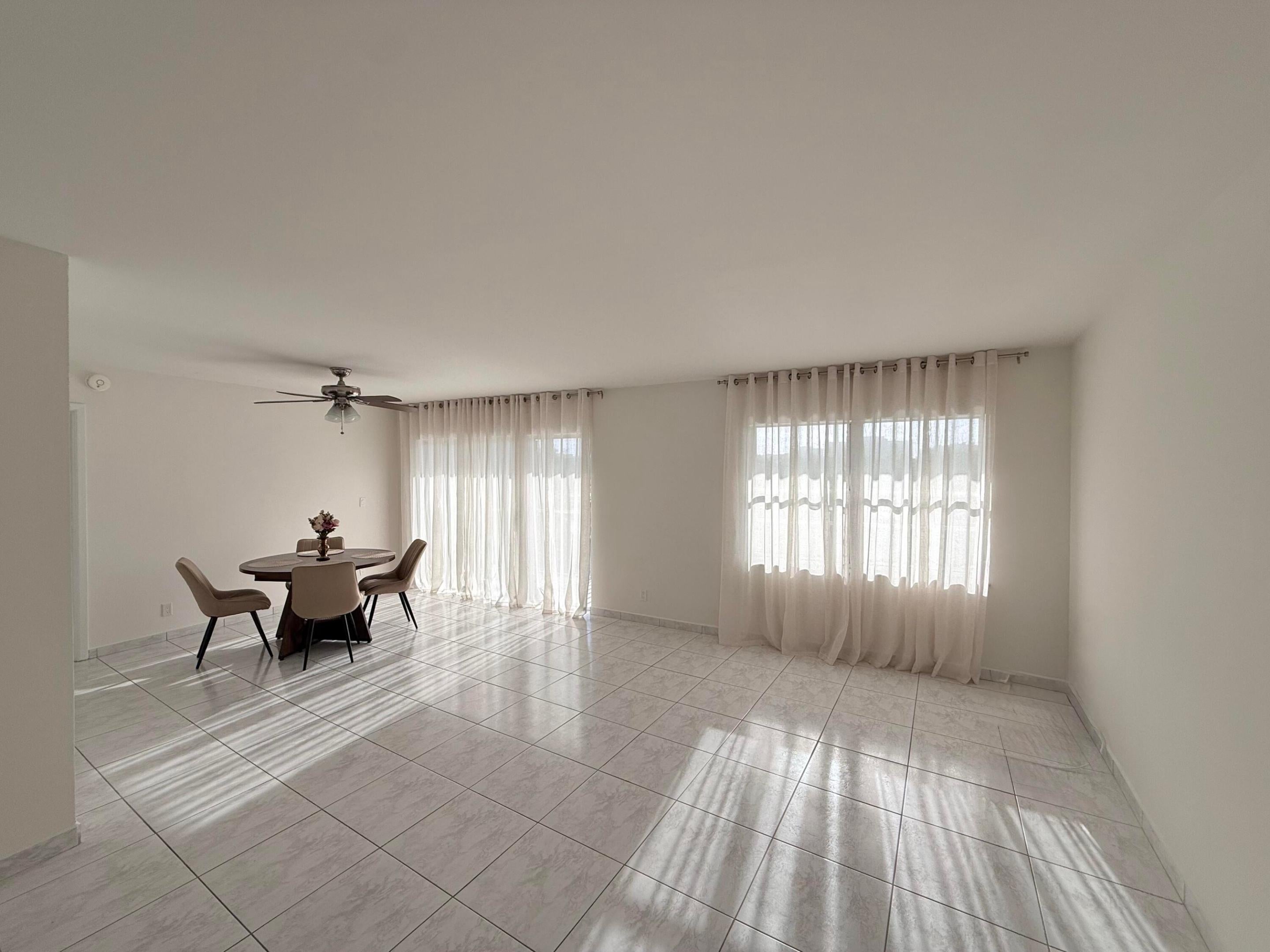 200 DIPLOMAT Parkway 520