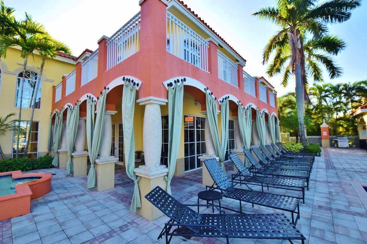 RESIDENCES AT LEGACY PLAC - Residential Lease