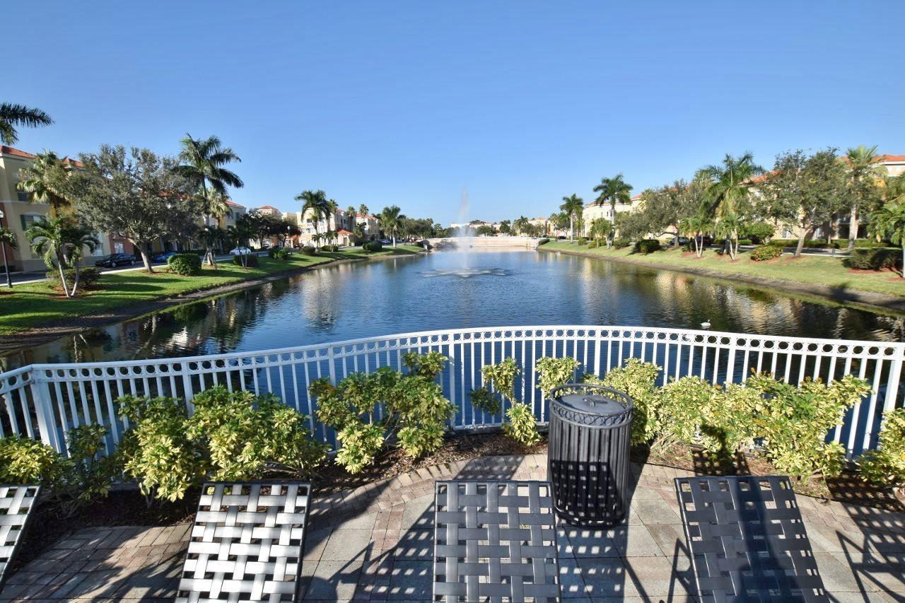 RESIDENCES AT LEGACY PLAC - Residential Lease