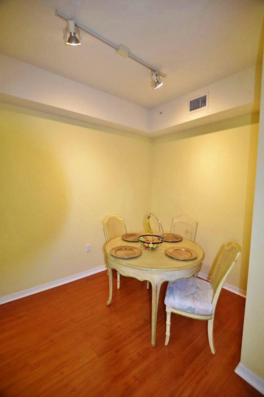 RESIDENCES AT LEGACY PLAC - Residential Lease