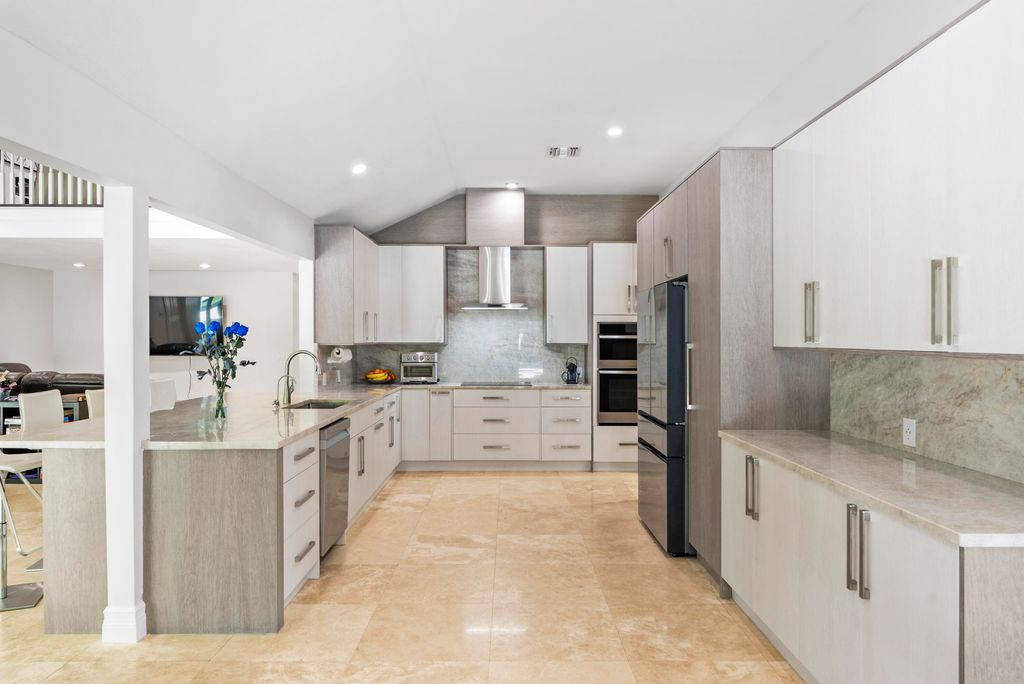 Photo of 915 Parkside Circle N, Boca Raton, FL 33486 (MLS # R11016224)
