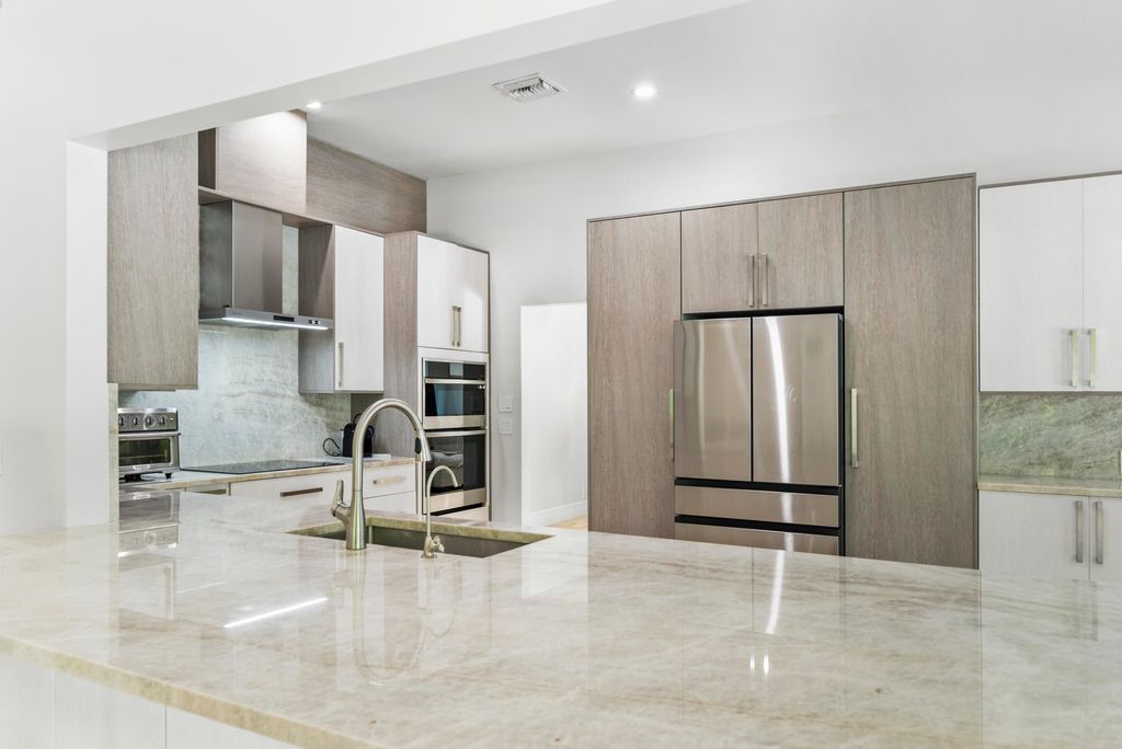 Photo of 915 Parkside Circle N, Boca Raton, FL 33486 (MLS # R11016224)