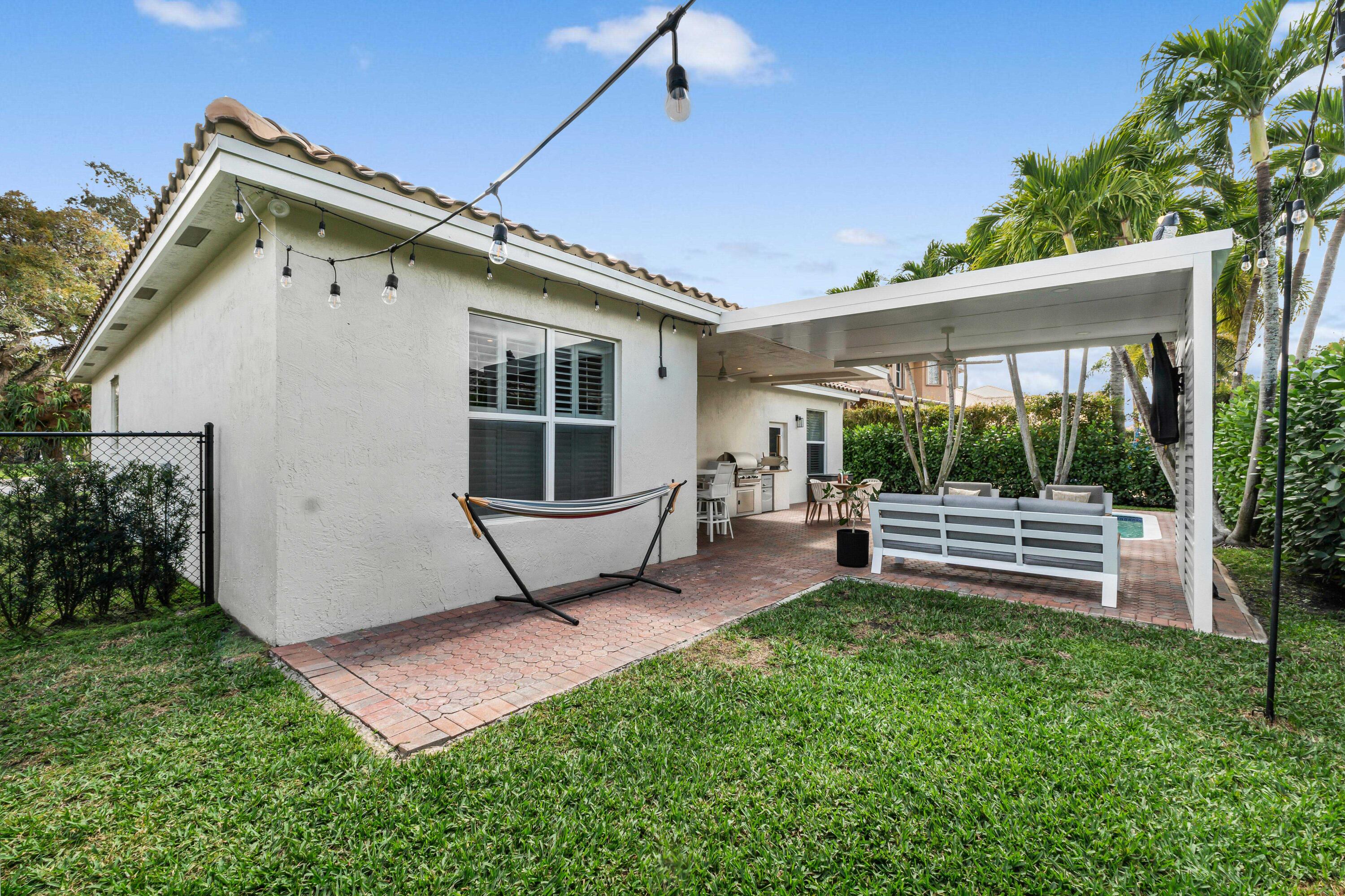 WYNDHAM CIRCLE - Residential