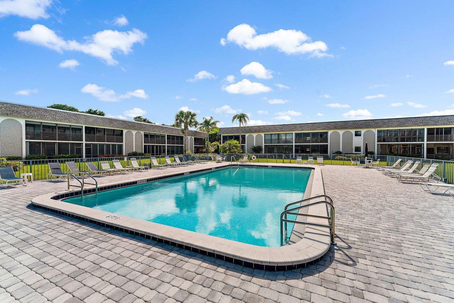 755 Saturn Street H206
