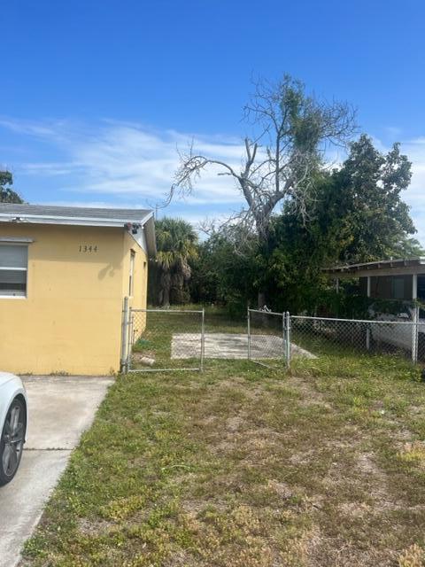 1344 Ac Evans Street