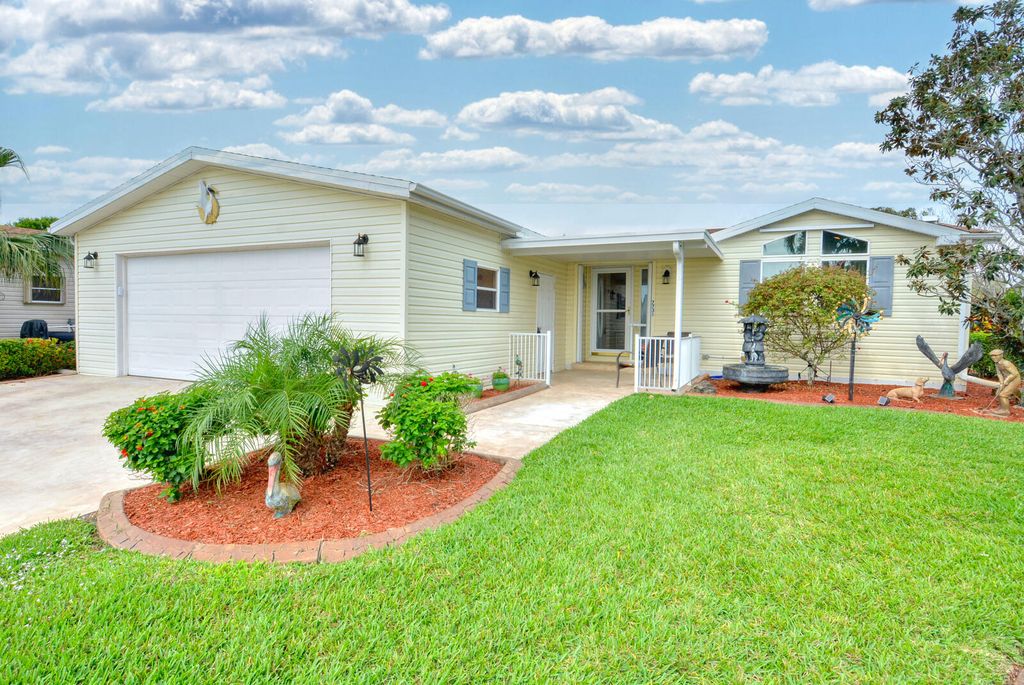 Photo of 7731 Mcclintock Way, Port Saint Lucie, FL 34952 (MLS # R10969121)