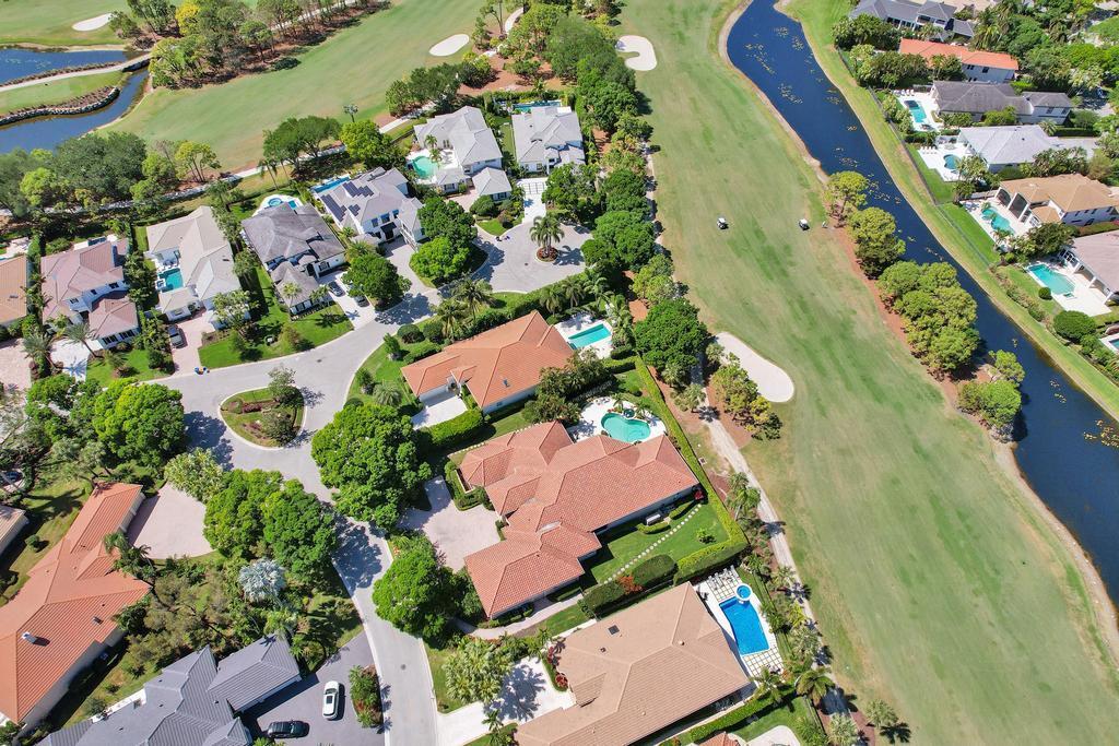 ADMIRALS COVE - Residential