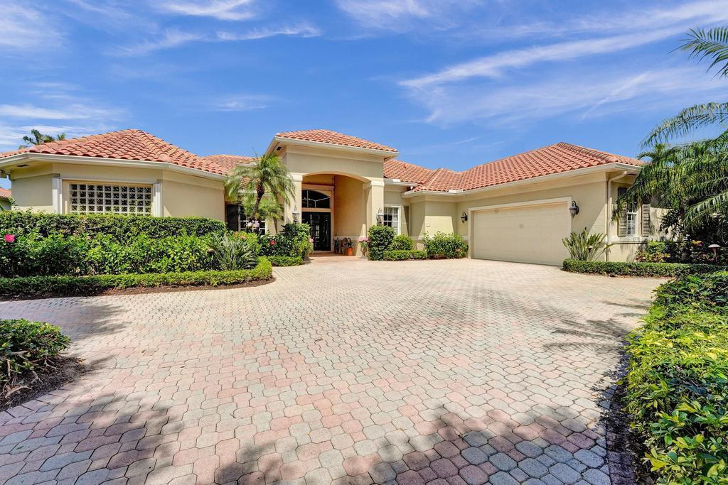 ADMIRALS COVE - Residential