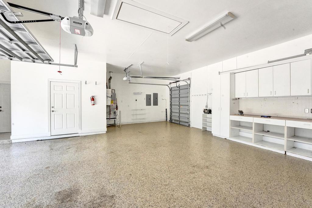 ADMIRALS COVE - Residential