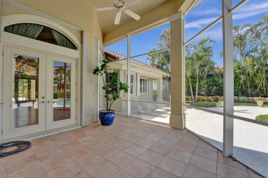 ADMIRALS COVE - Residential