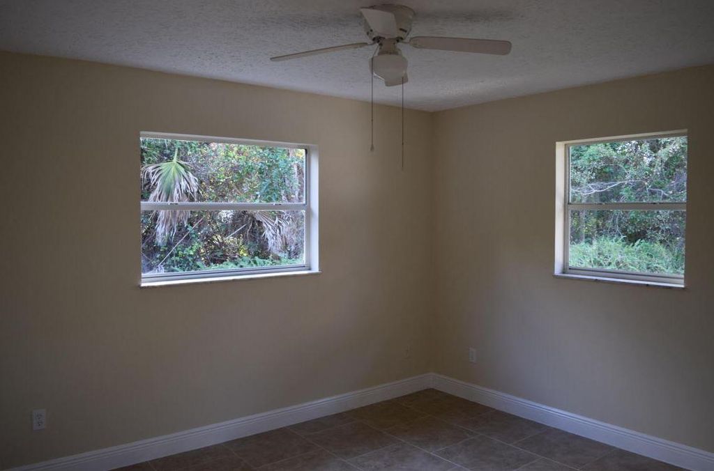 Photo of 1652 SE Floresta Drive, Port Saint Lucie, FL 34983 (MLS # B26022214)