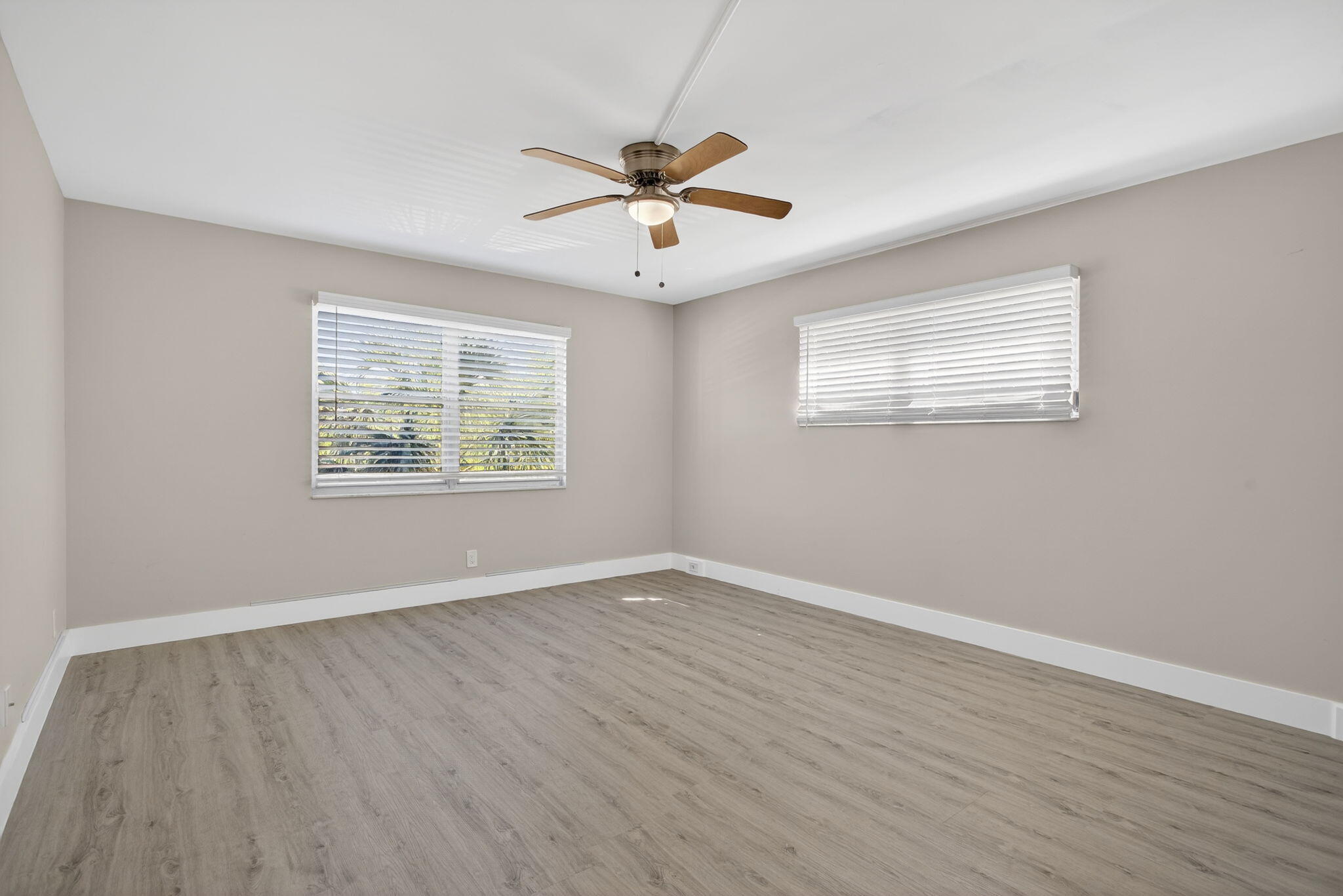 WYNMOOR VILLAGE - Residential