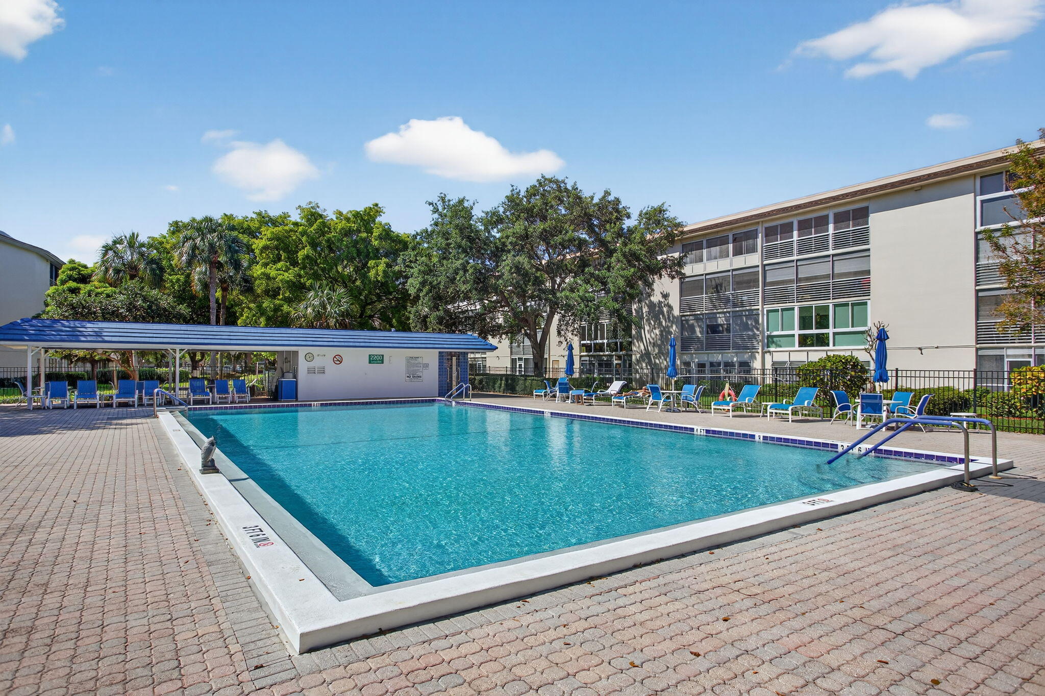 WYNMOOR VILLAGE - Residential